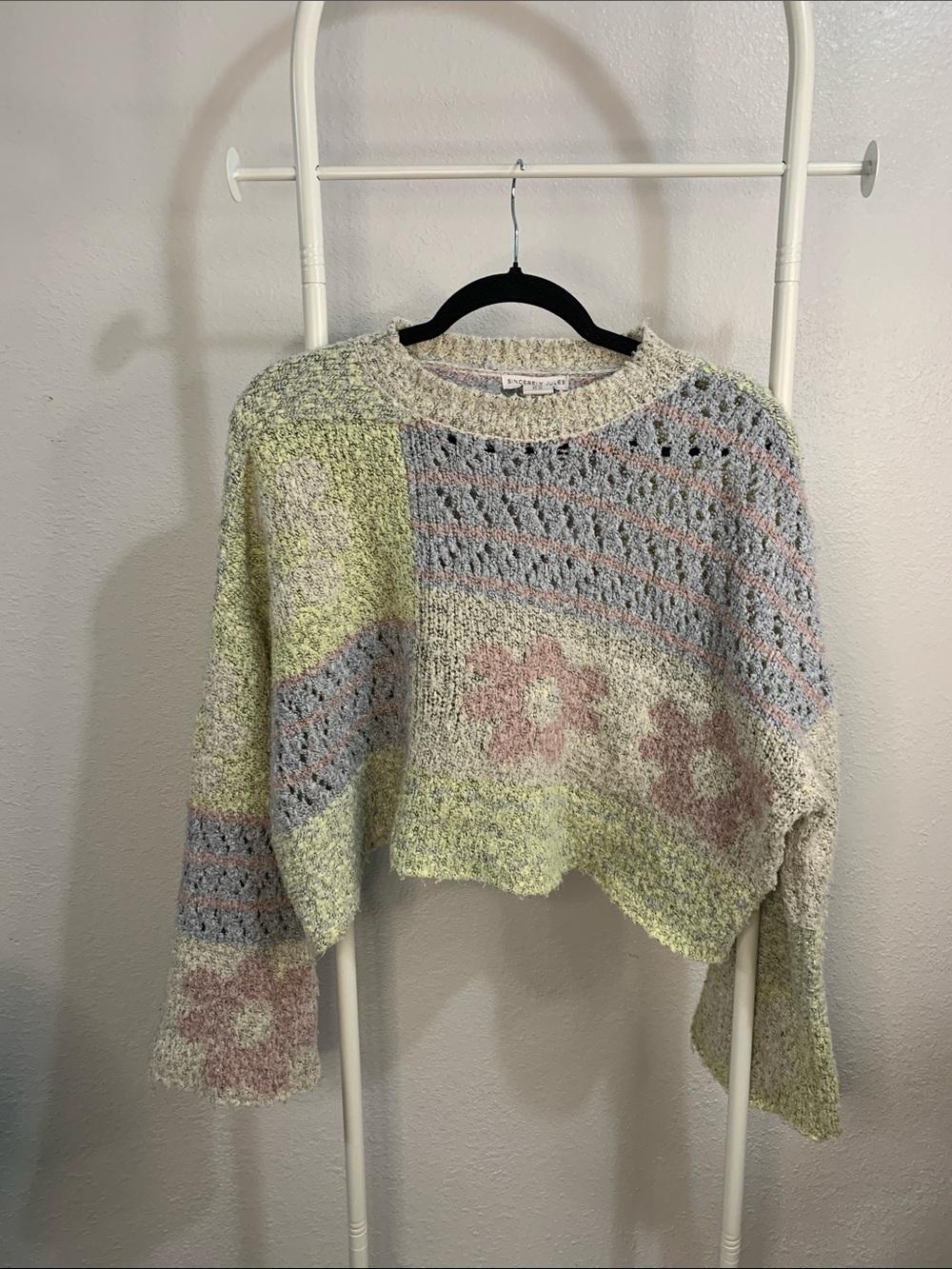 Sincerly Jules Pastel Floral Open-Knit Cropped Crew Sweater